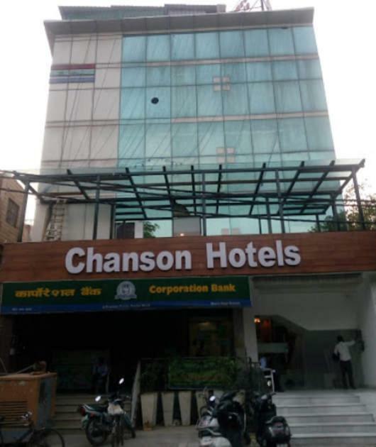 Chanson Hotel New Delhi Exteriör bild